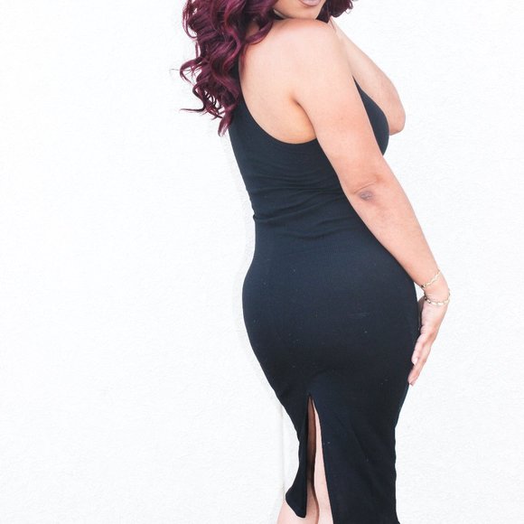 Black Rib Knit Midi Dress - Picture 3 of 3